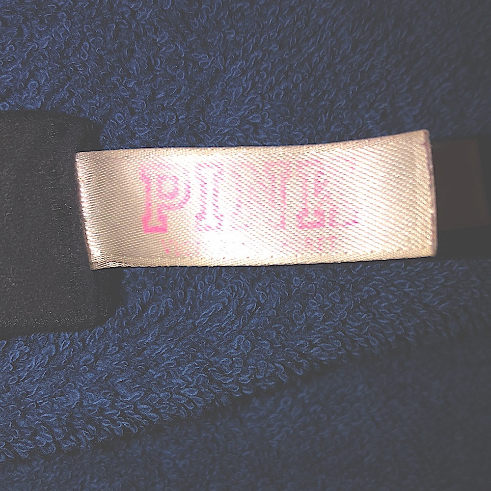 VS Pink bra